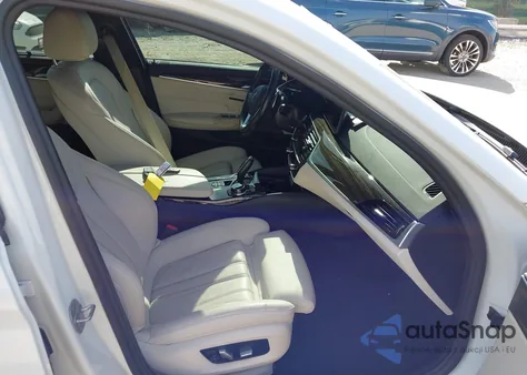 2021 BMW 540I xDrive from USA, damaged, VIN WBA73BJ08MWW89673